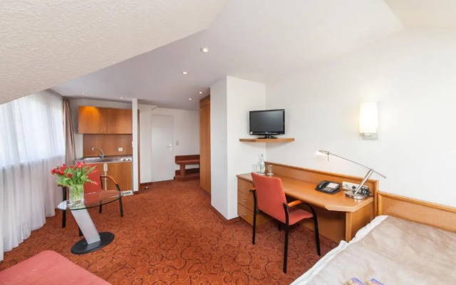 Garner Hotel Bremen North by IHG