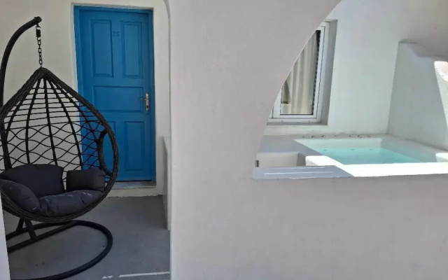 Santorini Breeze