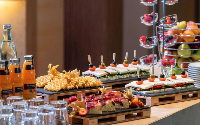 Mövenpick Hotel Frankfurt City
