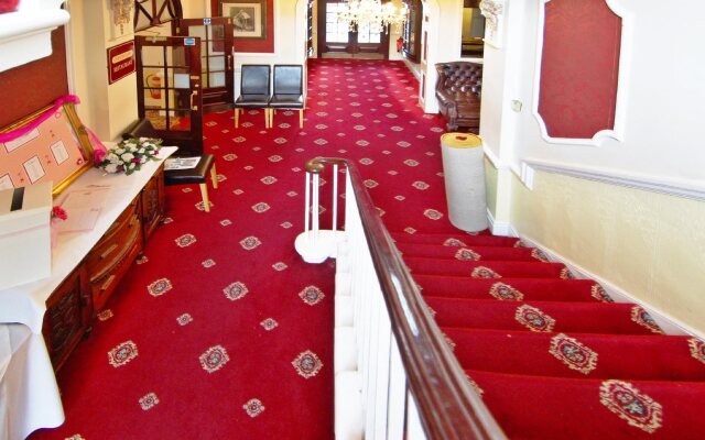 The Grand St Leger Hotel