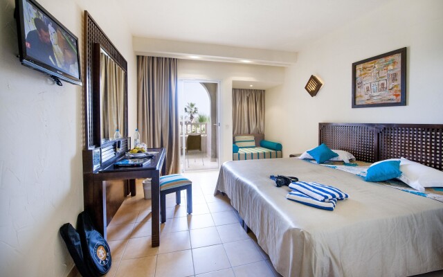 Welcome Meridiana Resort - Families and Couples Only