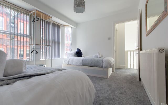 New Stylish 3Bd Flat In The Heart Liverpool City