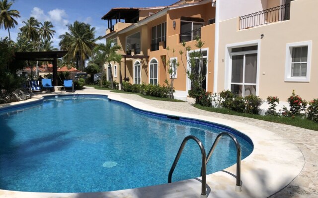TrueCost Resort Villas Paradise