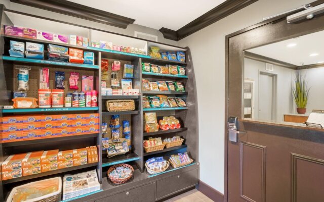 Staybridge Suites Wilmington-Newark by IHG