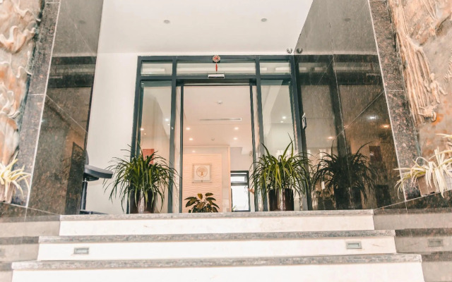 Ficus Suites Apartment