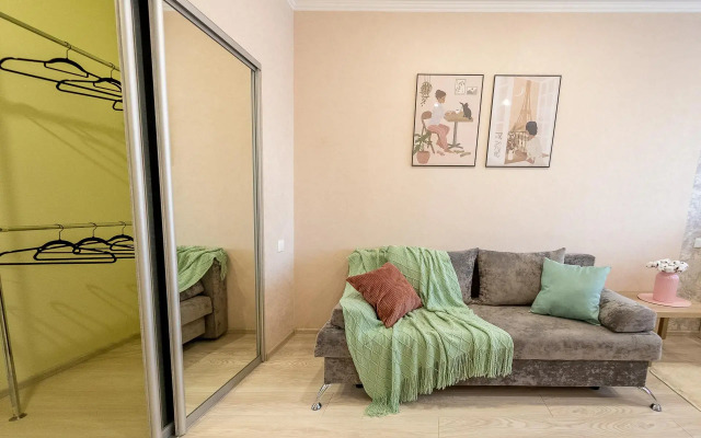 Апартаменты на улице им. Героя Сарабеева В.И.