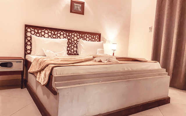 Smiles Stone Town Hotel