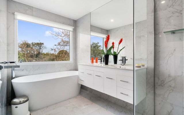 Moonah Woodlands Resort