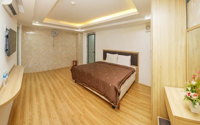 Bin Star Hotel  Danang