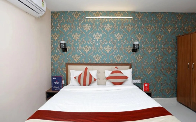 OYO 13134 Grand Regency