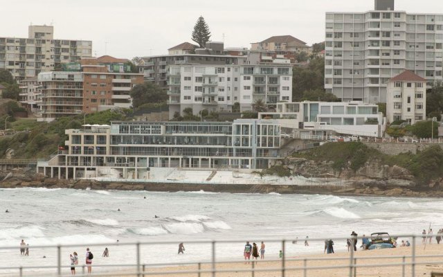 Ocean Front Building On Bondi Beach