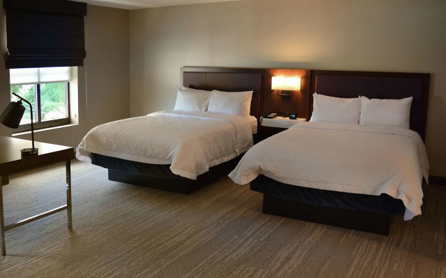 Hampton Inn & Suites Philadelphia/Media