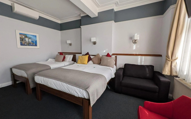 Royal Oxford Hotel