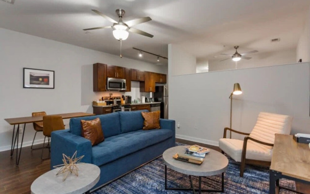 Cozysuites Musicrow Astonishing SDO Free Parking22