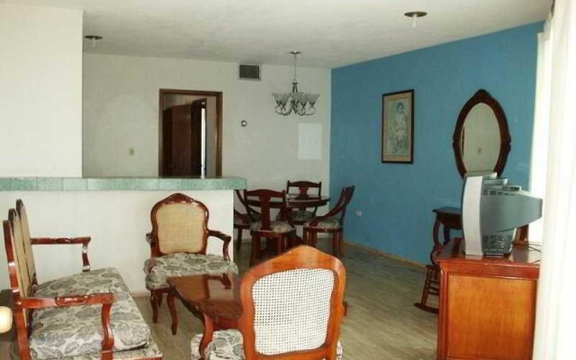 Cristalmar Resort & Beach Club