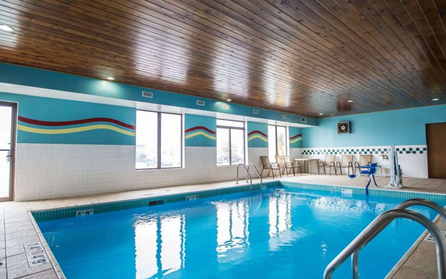 Quality Inn Peru near Starved Rock State Park