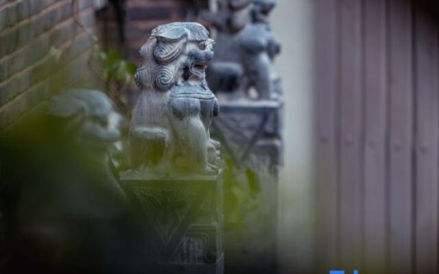 Yueqi Rongshe Hostel