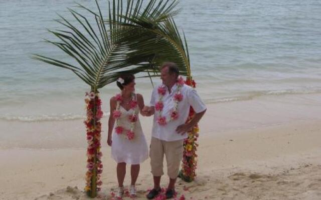 Muri Beach Hideaway - Adults Only
