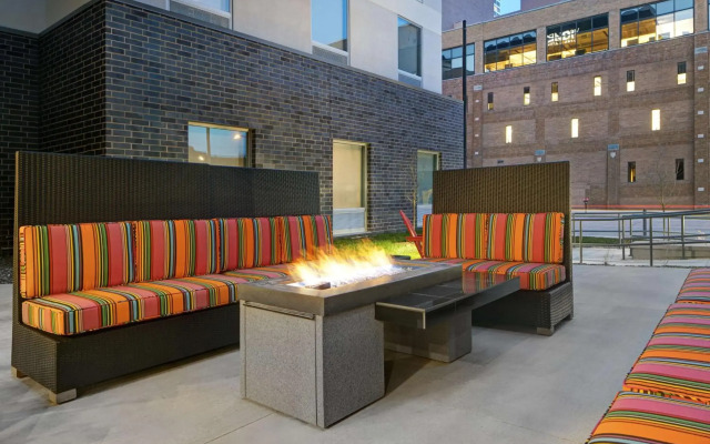 Home2 Suites by Hilton Milwaukee Downtown