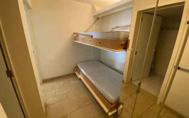 Beautiful Apartment on the Marina