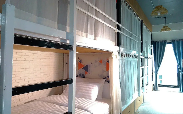 Baan Mai Kradan Hostel Chiang Rai