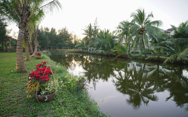 T Villa Hoi An