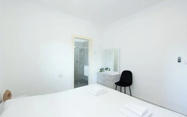 PORT CITY HAIFA-3 Bdrms BAY VIEW Luxury