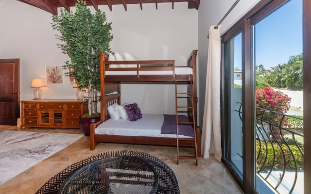 Pristine Bay 1005- Villa Loce 4 Bedroom Home