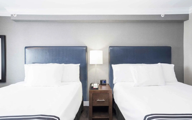 Sandman Signature Prince George Hotel
