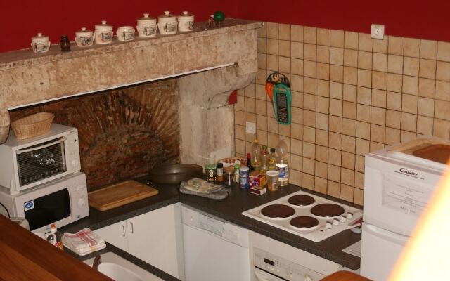 Le pavillon du château de Prye