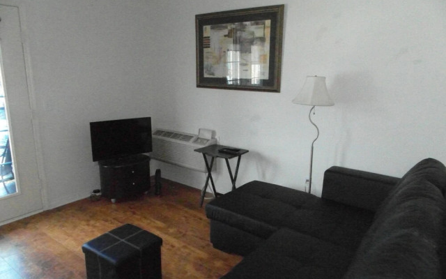 The Charles M Suites