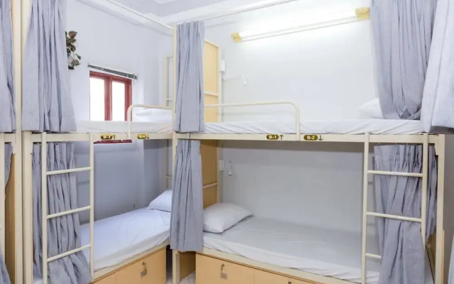 Tropical Vibes Homestay In Sai Gon Hostel