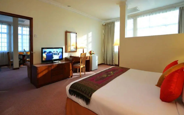 Holiday Villa Phnom Penh