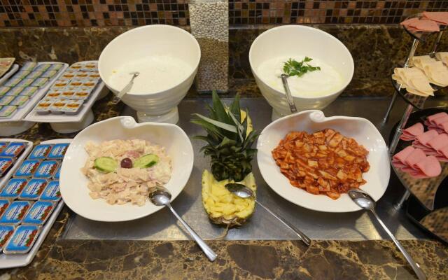 Отель Taksim Stera