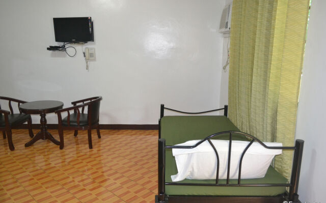 Antonio's Apartelle & Suites