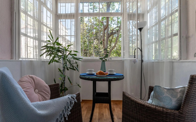 Апартаменты на бульваре Цветной