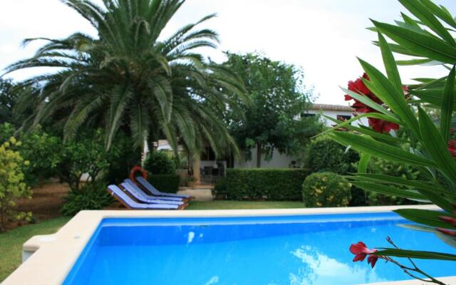 Roig Miquel Beatiful house just 10m driving from Pollensa