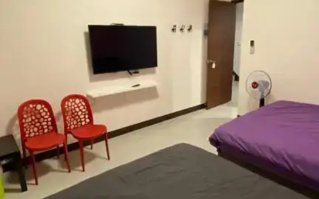 Murakami Travel Guest House
