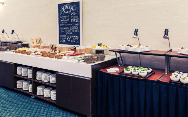 Mercure Ballarat Hotel and Convention Centre