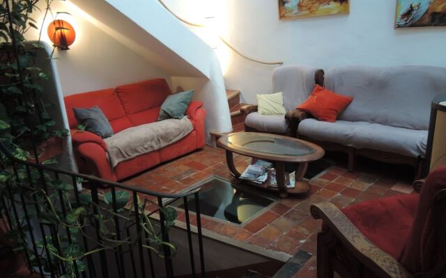 La Maison Bleue B&B