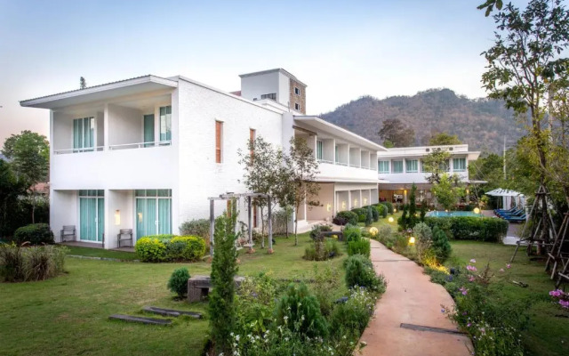 Prairie Hills Resort