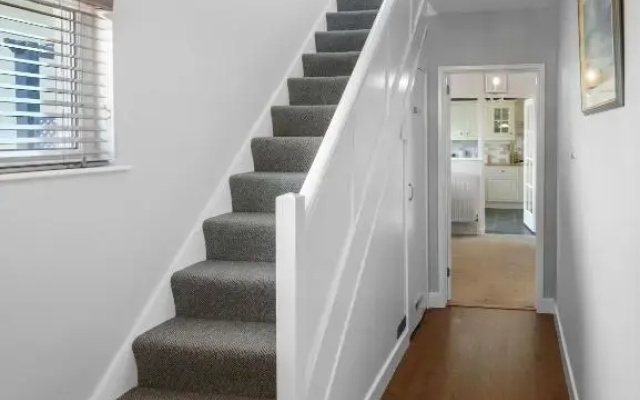 Sid Valley View - Scenic end of terrace town house