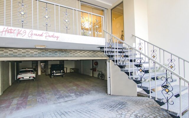 Prime K9 Grand by FabHotel