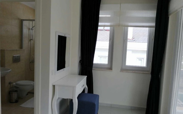 Villa Aktif 1 by Villa Life D-Lux