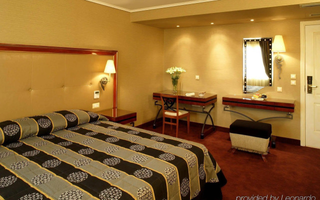 Piraeus Theoxenia Hotel