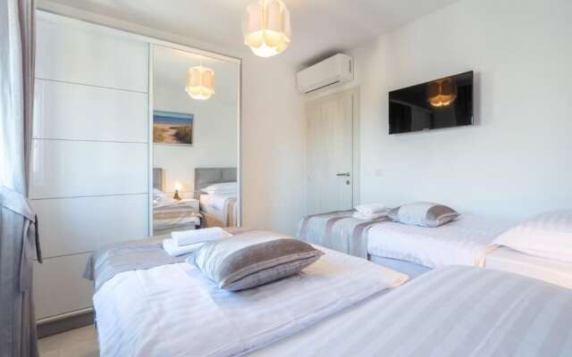 Sea Vista Apartments Kastela