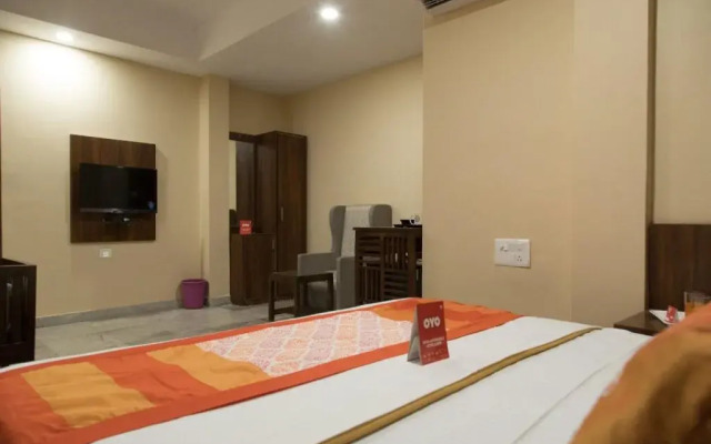 OYO Townhouse 155 Hotel Satya