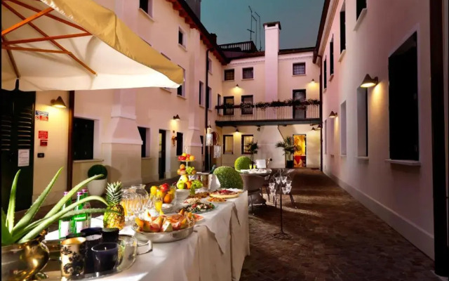 Hotel Roma