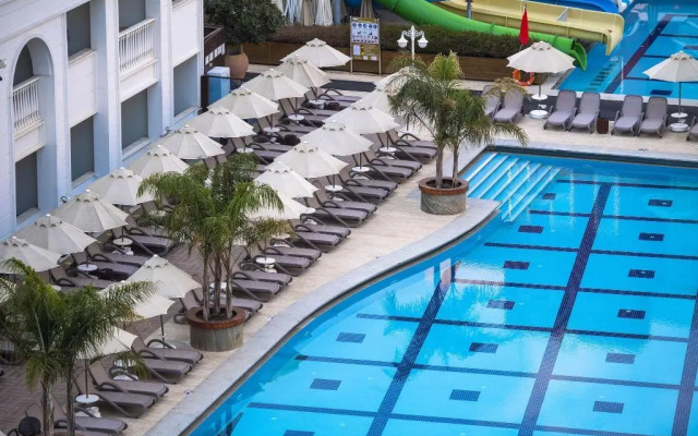 Oz Hotels Side Premium