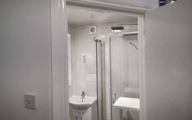 SH Apartments - Dixon Street